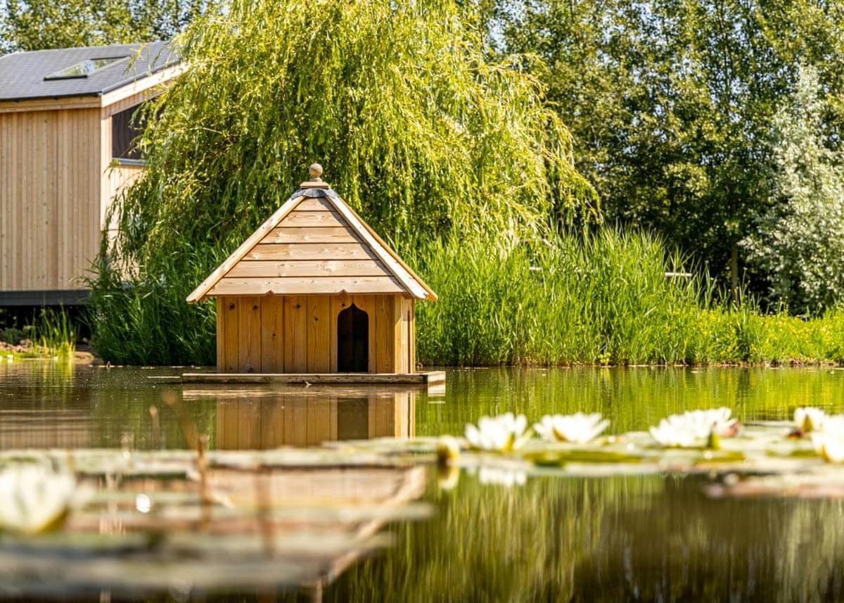 Woad Mill Lakeside Lodges Boston Exterior foto